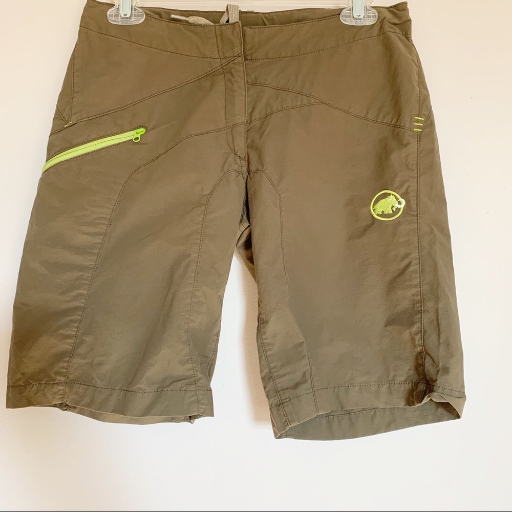 Mammut Olive Shorts Size 4